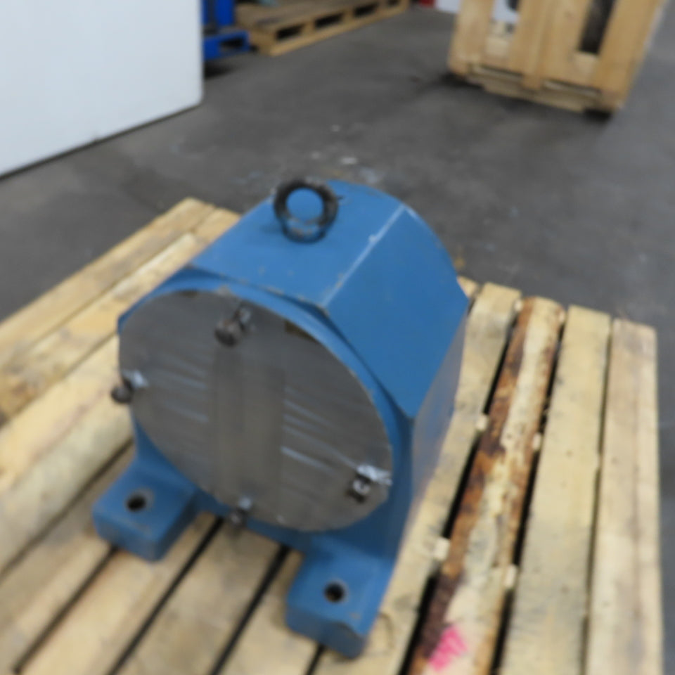 Sew Eurodrive R1030V132S4 99.28 Ratio Gear Reduce 27,800 Lb.In.Torque 850056404