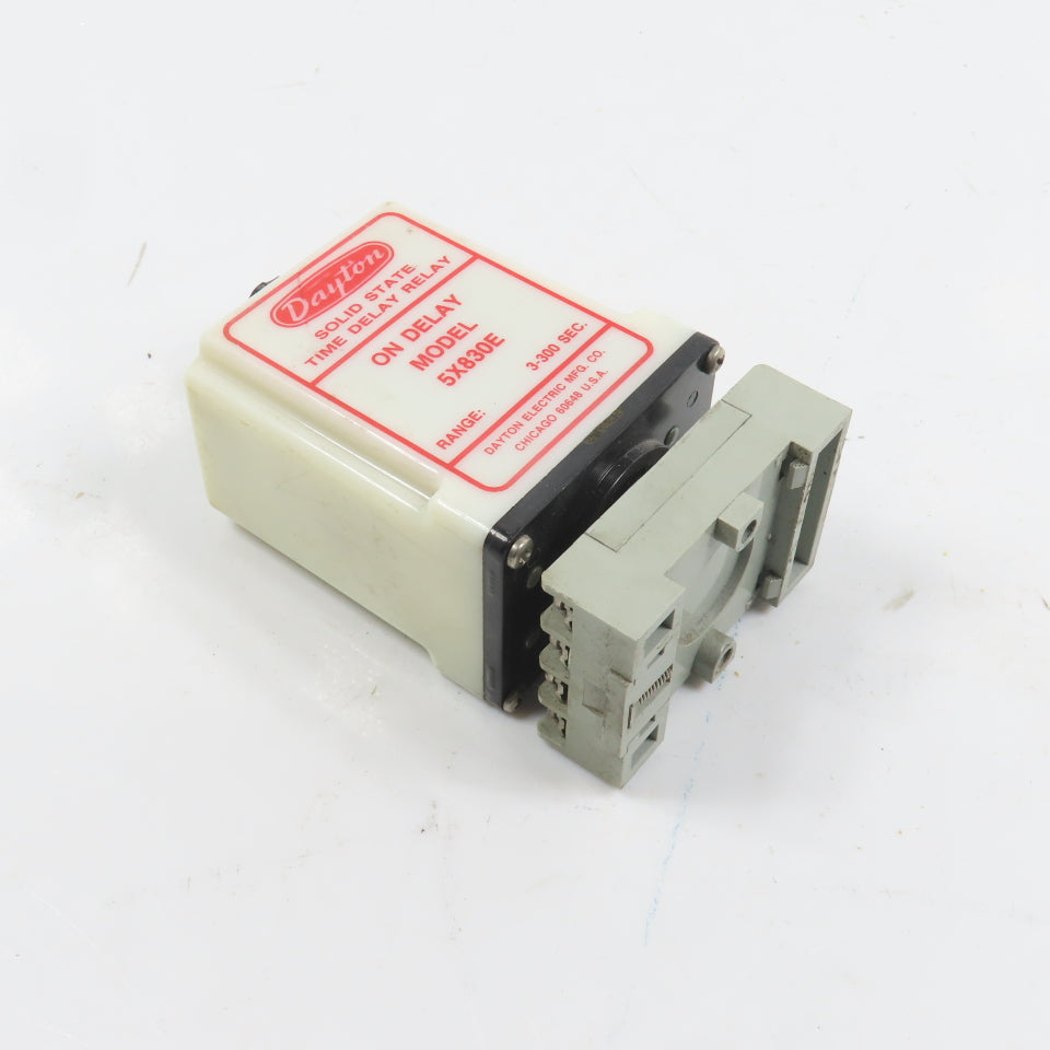 Dayton 5X830E Solid State Time Delay Relay 3-300 Sec 120VAC W/ Base