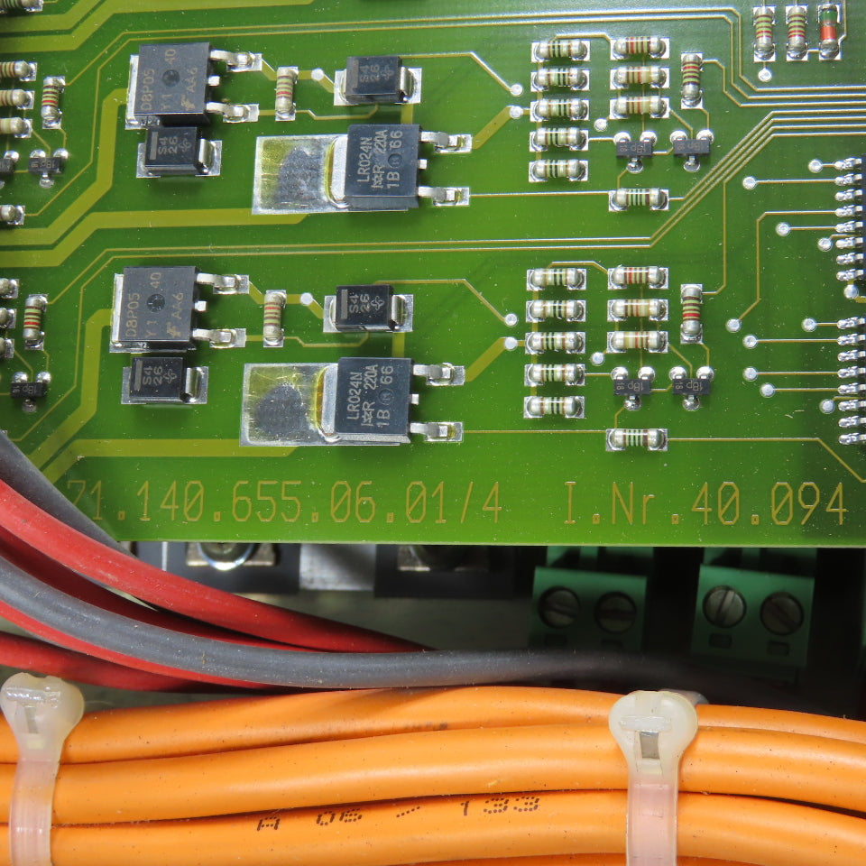 Kuhnke DBS 32 KANAL SONDER 140.655.11 Controller 24VDC CPU V:6.85 PARTS/REPAIR