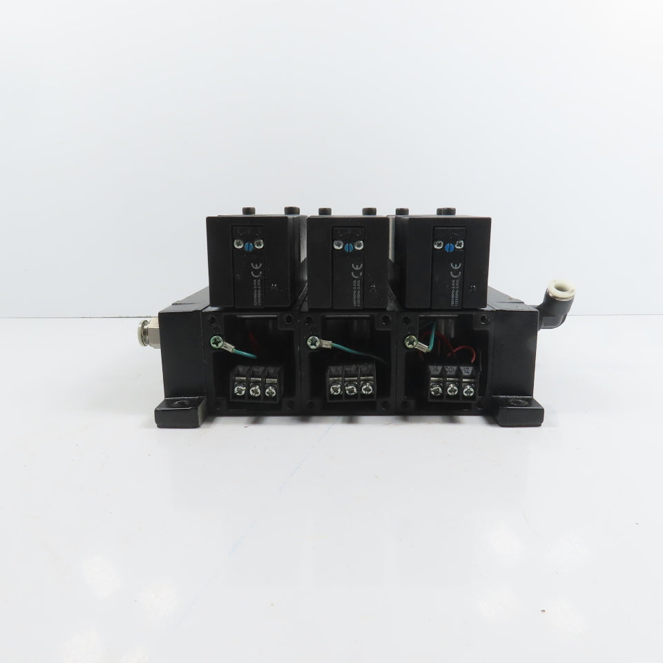 Parker F52VXBG023A 3 Pneumatic Directional Valve Bank & Manifold 120V Coil
