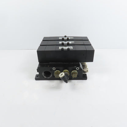 Parker F52VXBG023A 3 Pneumatic Directional Valve Bank & Manifold 120V Coil