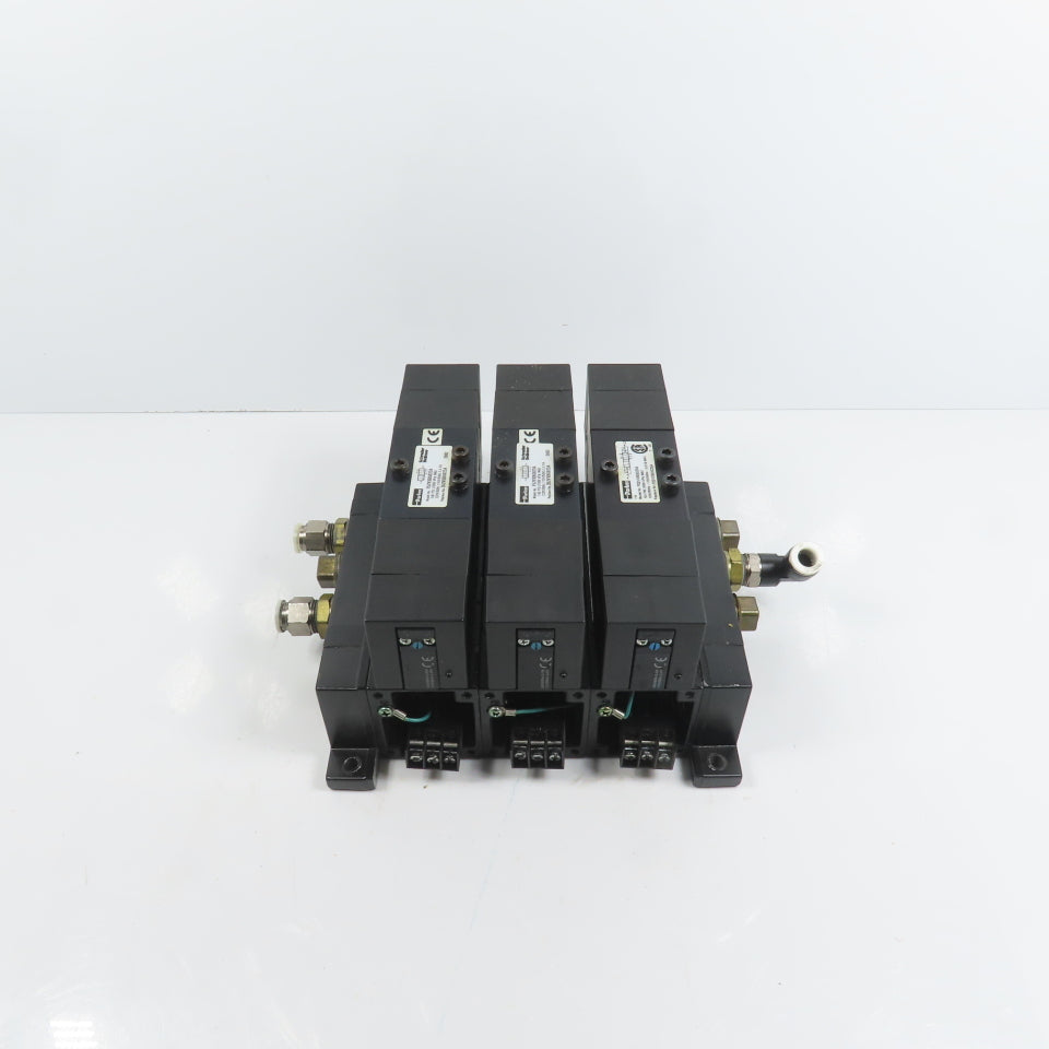 Parker F52VXBG023A 3 Pneumatic Directional Valve Bank & Manifold 120V Coil