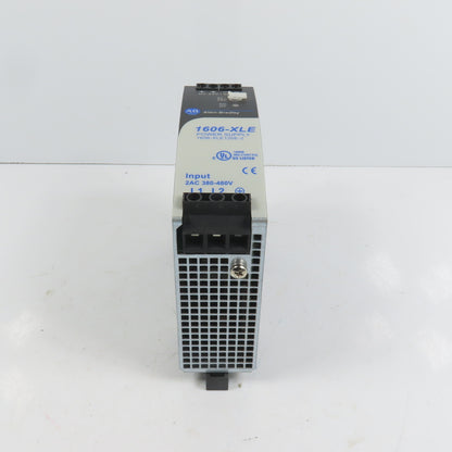Allen Bradley 1606-XLE120E-2 A 24-28VDC 5A Power Supply 380-480VAC 0.9A Input
