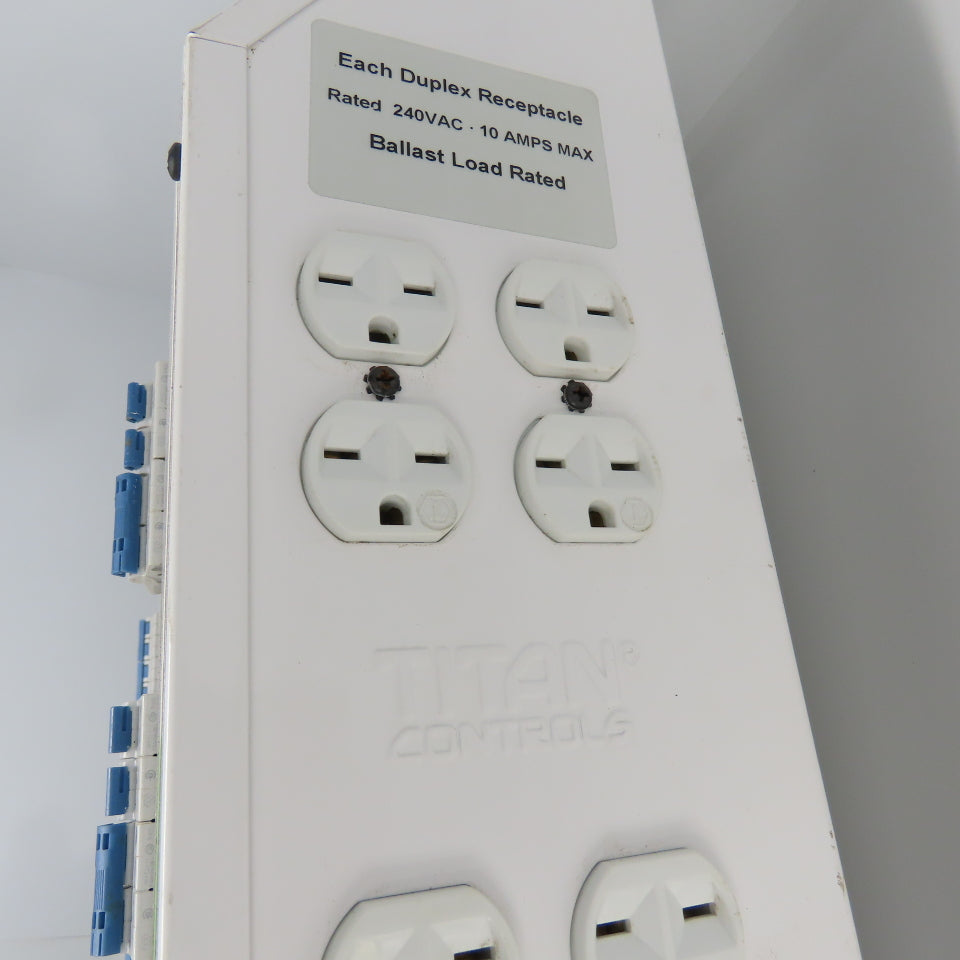Titan Controls Helios 17 24 Light Controller 240V 150A W/Dual Trigger Cords 120V