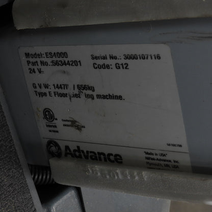 Advance ES4000 24V Battery Ride-On Carpet Cleaner Extractor Wet Dry Vacuum