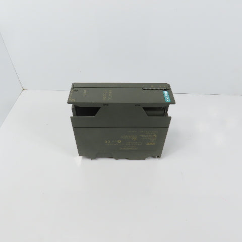 Siemens 153-1AA03-0XB0 Simatic S7 ET 200M Interface Module W/ Plug
