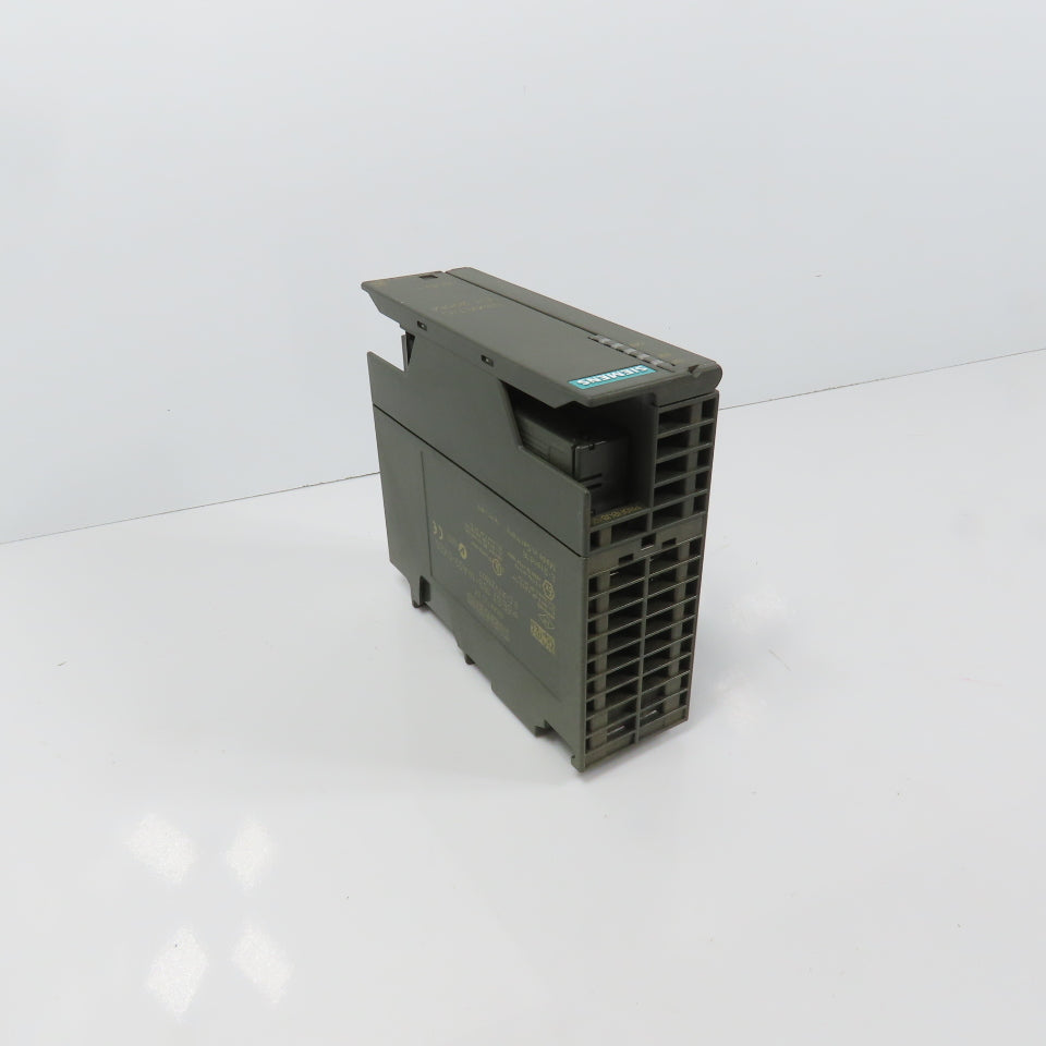 Siemens 153-1AA03-0XB0 Simatic S7 ET 200M Interface Module W/ Plug