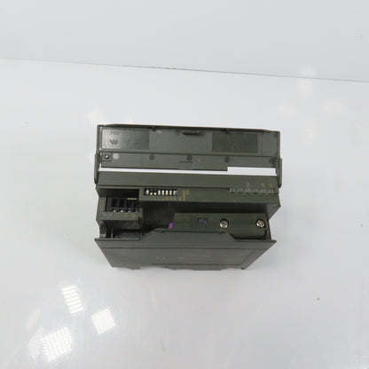 Siemens 153-1AA03-0XB0 Simatic S7 ET 200M Interface Module W/ Plug