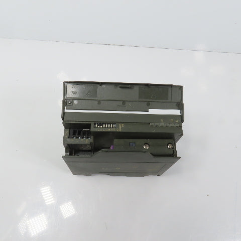 Siemens 153-1AA03-0XB0 Simatic S7 ET 200M Interface Module W/ Plug