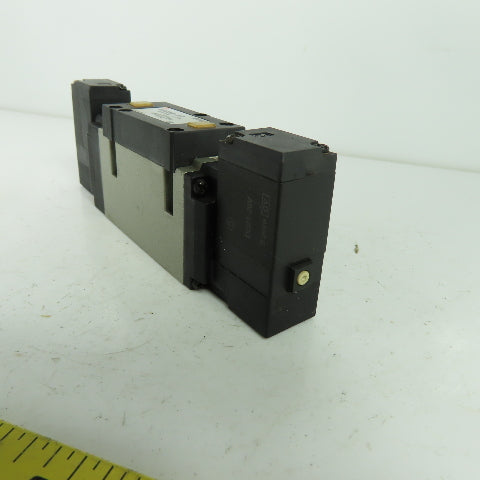 SMC NVFS3300-5FZ Pneumatic Solenoid Valve 1.0MPa 21-26VDC Coil
