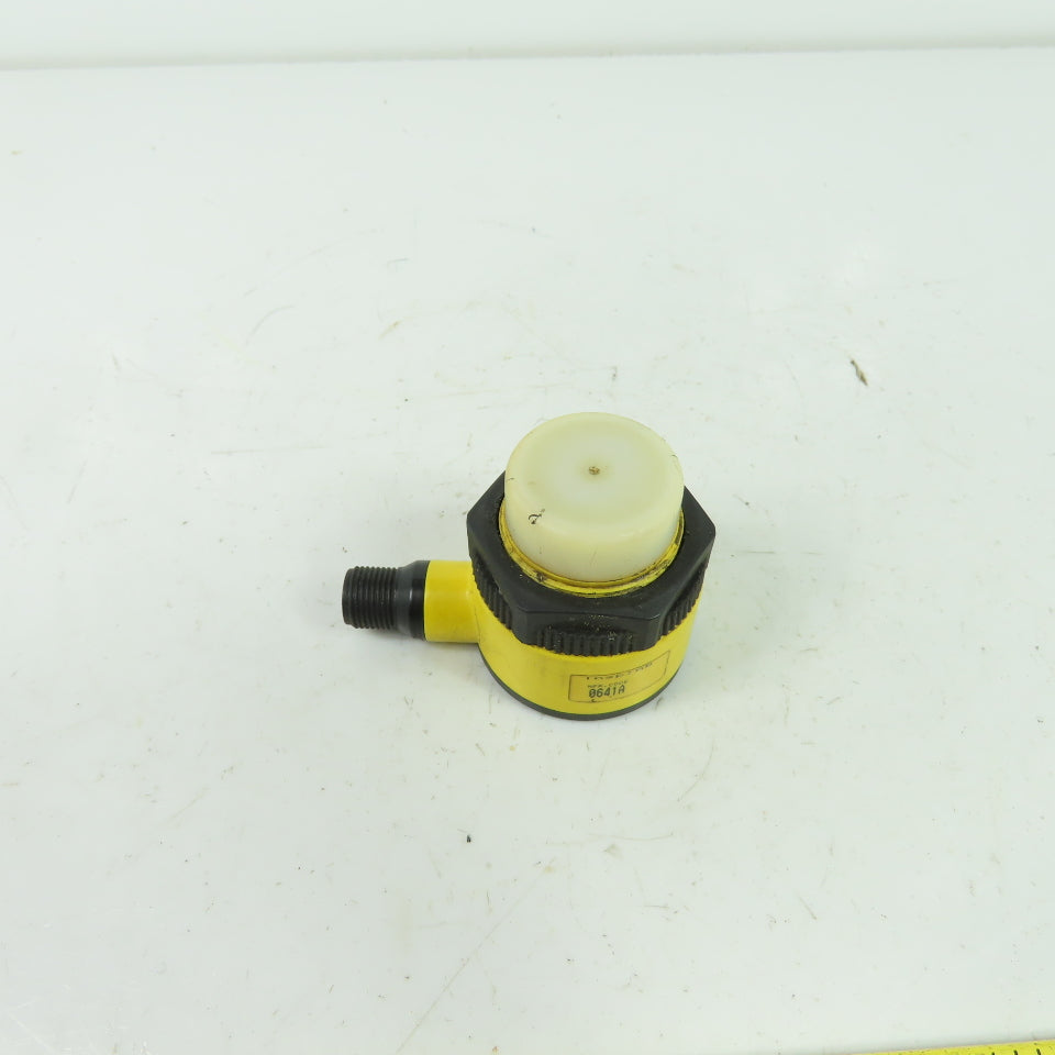 Banner T30GRYNQ Photoelectric Sensor 10-30VDC 0641A