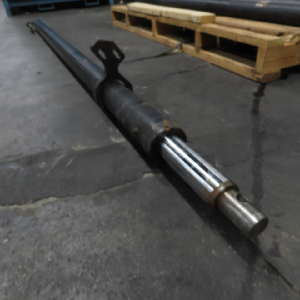 Yale NTA030SBEM48TV13 Narrow Aisle Turret Forklift Hydraulic Cylinder
