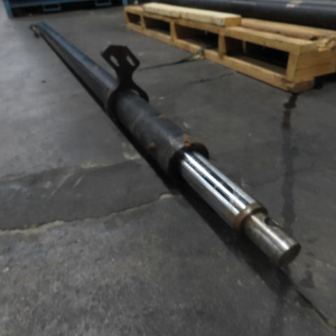 Yale NTA030SBEM48TV13 Narrow Aisle Turret Forklift Hydraulic Cylinder