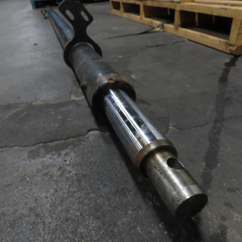 Yale NTA030SBEM48TV13 Narrow Aisle Turret Forklift Hydraulic Cylinder