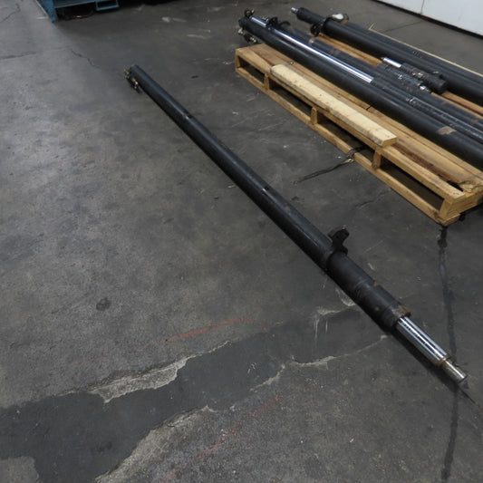 Yale NTA030SBEM48TV13 Narrow Aisle Turret Forklift Hydraulic Cylinder