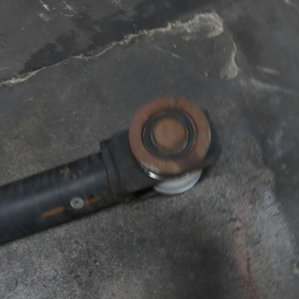 Yale NTA030SBEM48TV13 Narrow Aisle Turret Forklift Hydraulic Cylinder