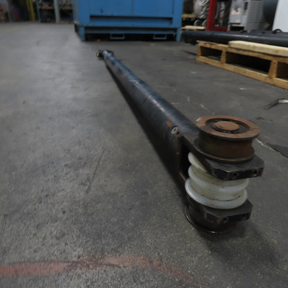 Yale NTA030SBEM48TV13 Narrow Aisle Turret Forklift Hydraulic Cylinder