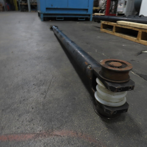 Yale NTA030SBEM48TV13 Narrow Aisle Turret Forklift Hydraulic Cylinder