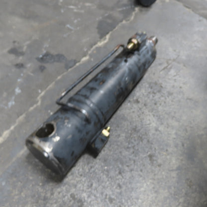 Yale NTA030SBEM48TV13 Narrow Aisle Turret Forklift Hydraulic Cylinder