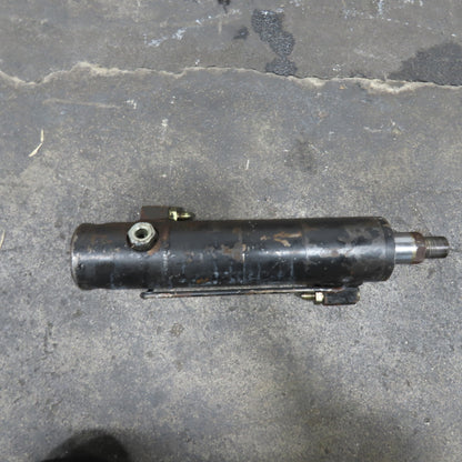 Yale NTA030SBEM48TV13 Narrow Aisle Turret Forklift Hydraulic Cylinder