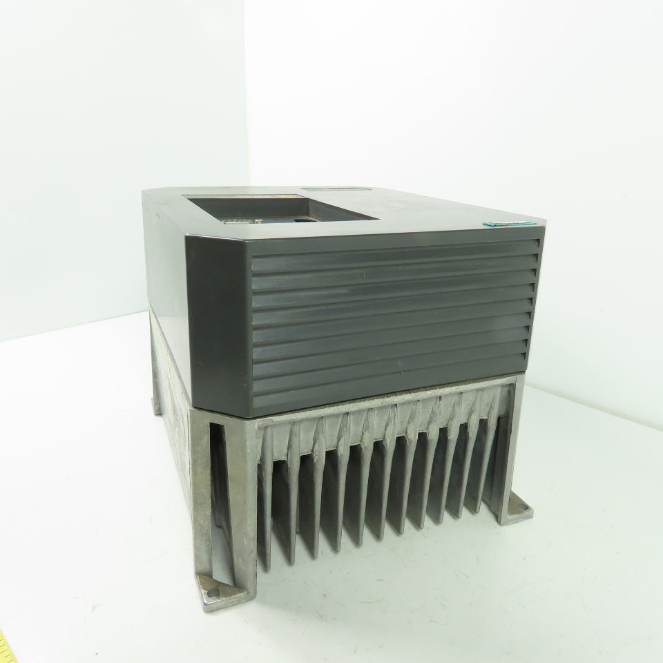 Siemens 6SE3114-0DC40 Micromaster Inverter Drive 380-500V 2.0HP 47-63HZ