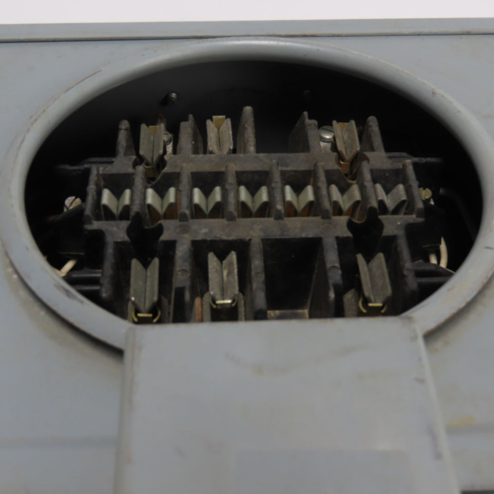 Superior Technology 10 Point Meter Socket Panel