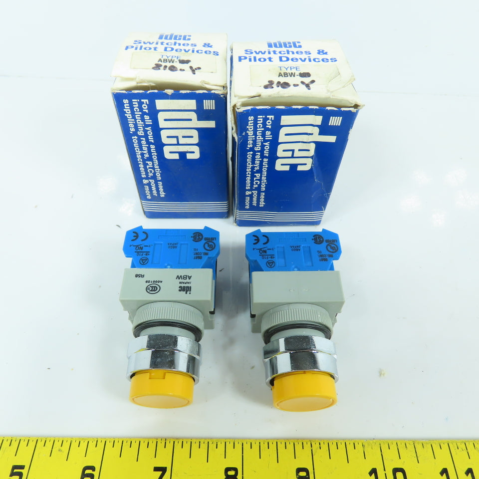 Idec ABW ABW210-Y 22mm Yellow Momentary Contact Push Button Switch Lot Of 2 NEW