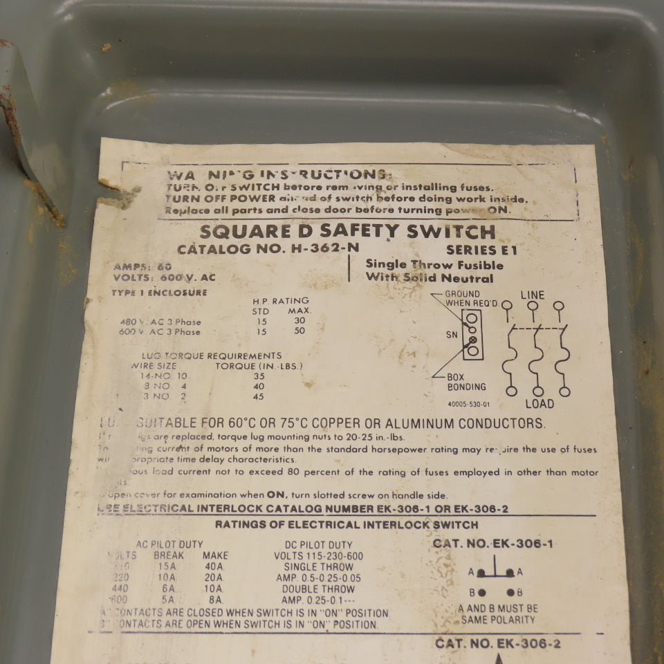 Square D H-362-N 60A 3-Pole Fusible Safety Disconnect Switch 600VAC Type 1 RUSTY