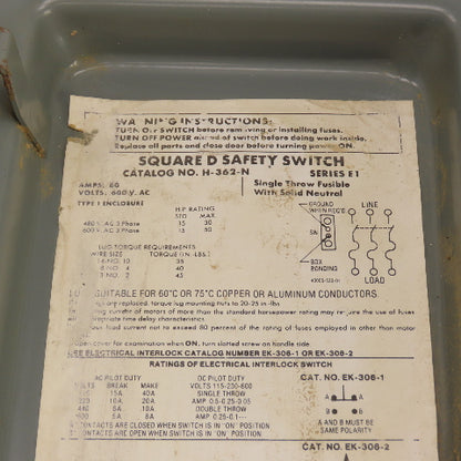 Square D H-362-N 60A 3-Pole Fusible Safety Disconnect Switch 600VAC Type 1 RUSTY