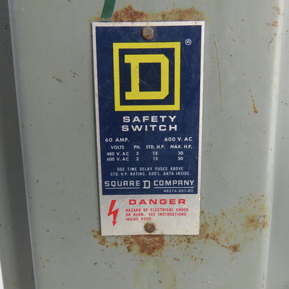 Square D H-362-N 60A 3-Pole Fusible Safety Disconnect Switch 600VAC Type 1 RUSTY