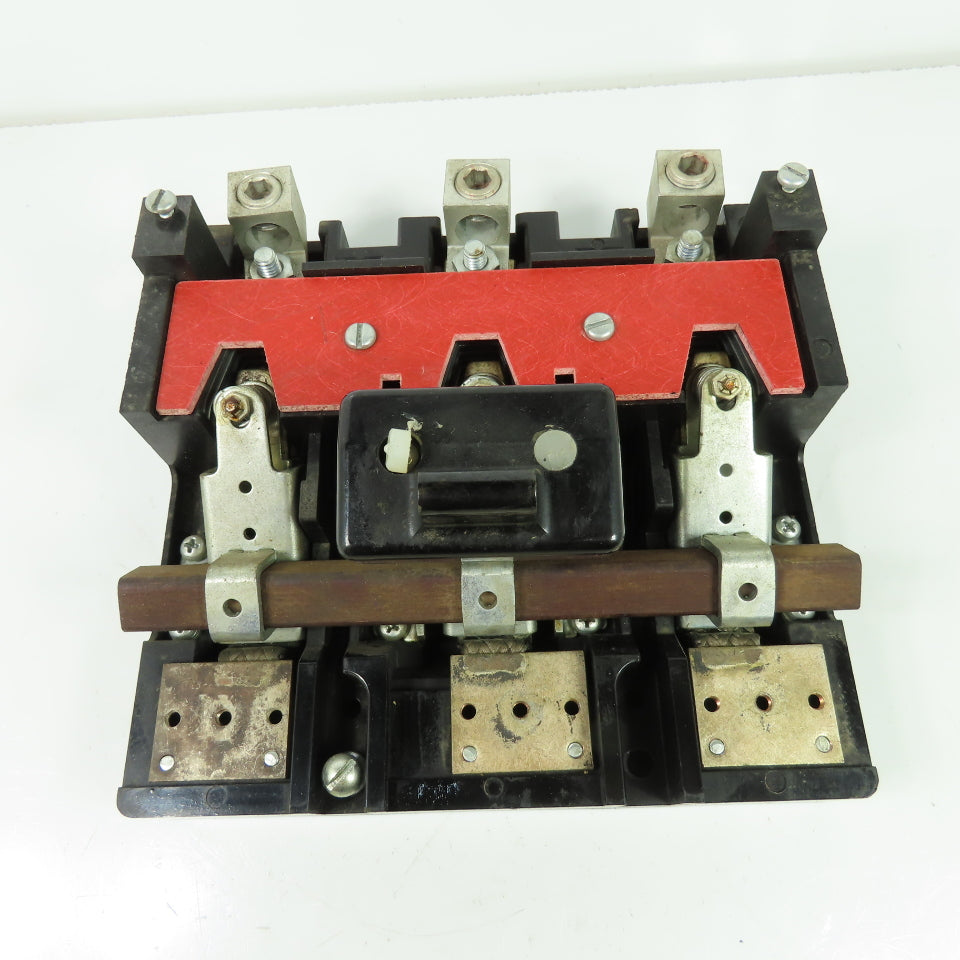 General Electric THMC34 QMW 3-Pole Fusible Disconnect Switch 600V 200A