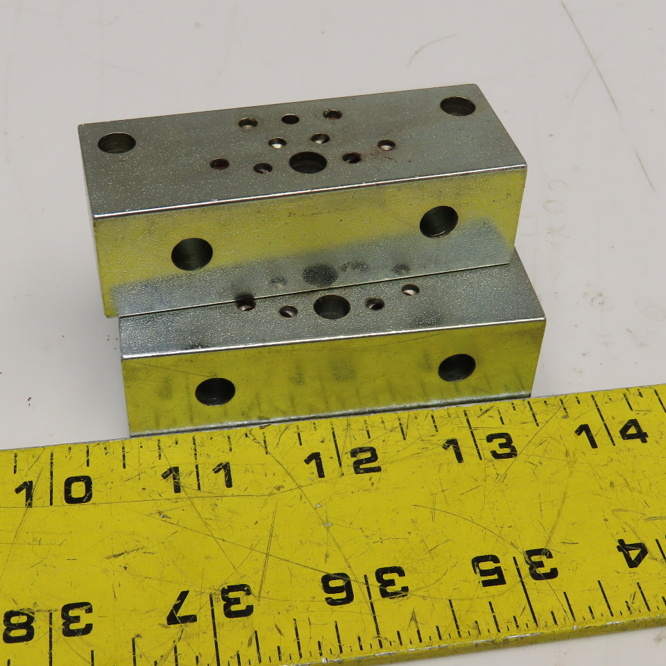 Graco H12B Hydraulic Flo Divider Valve End Block Lot Of 2