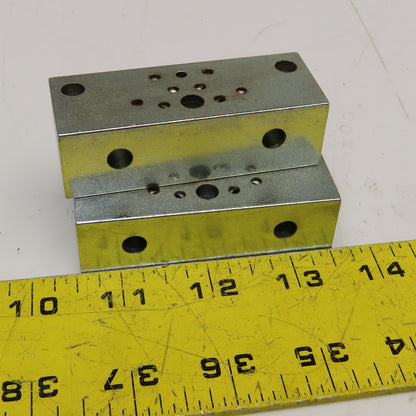 Graco H12B Hydraulic Flo Divider Valve End Block Lot Of 2