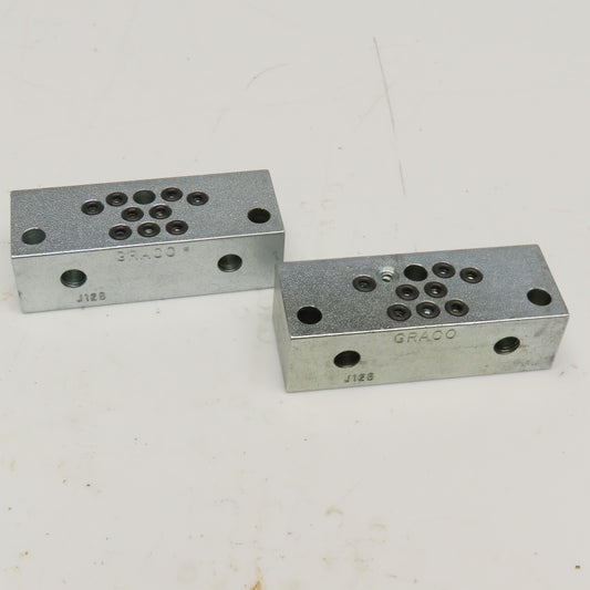 Graco J12B 1/8 NPSF Hydraulic Flo Divider Valve End Block Lot Of 2
