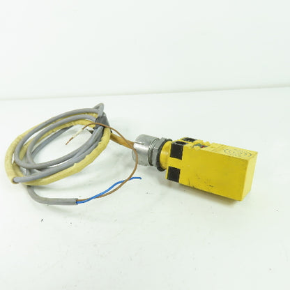 Turck Bi10T-Q34-ADZ30X2/S34 Inductive Proximity Sensor 3-400mA 250VAC 320VDC