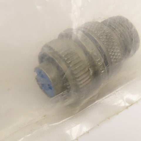Amphenol 10-820062-03S 3 Position Solder Cup Circular Connector