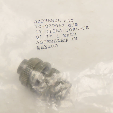 Amphenol 10-820062-03S 3 Position Solder Cup Circular Connector