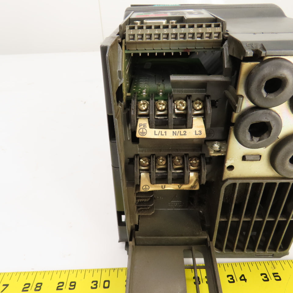Siemens 6SE9217-3DB40 Micromaster Output Frequency Inverter (PARTS/REPAIR)