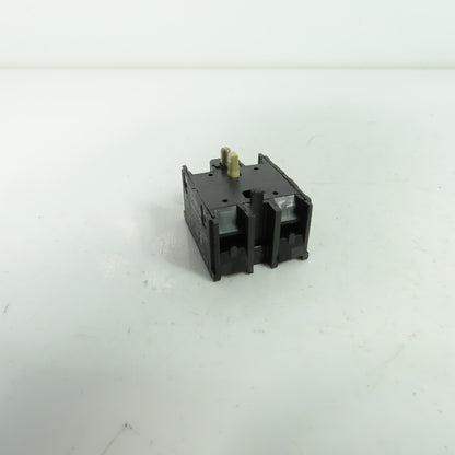 General Electric 080B10D Cema Contact Block 660V 10A Lot Of 2