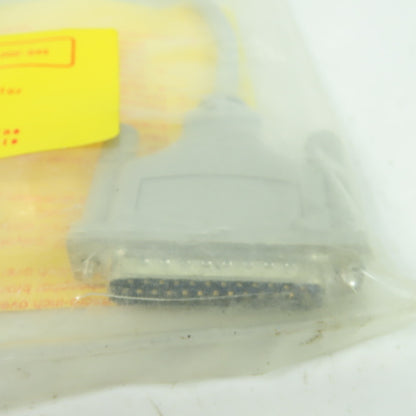 RS 202-644 AT-PC Adaptor CABLE 0.3 Metre