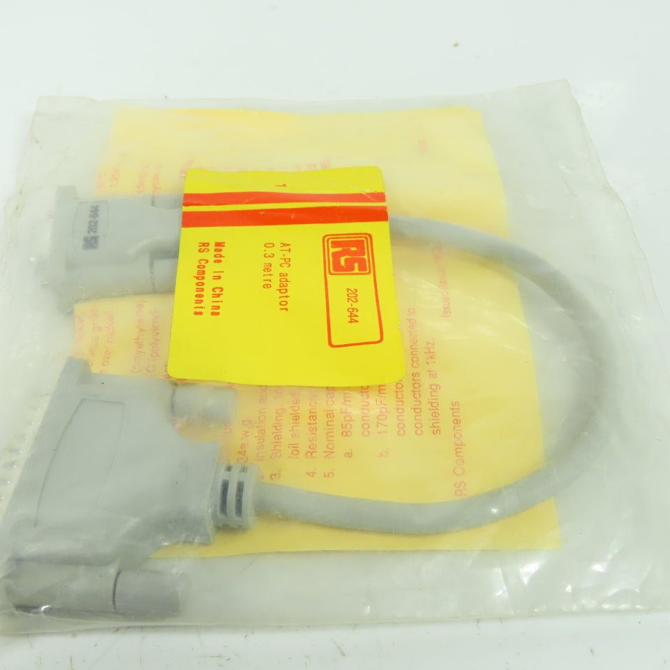 RS 202-644 AT-PC Adaptor CABLE 0.3 Metre