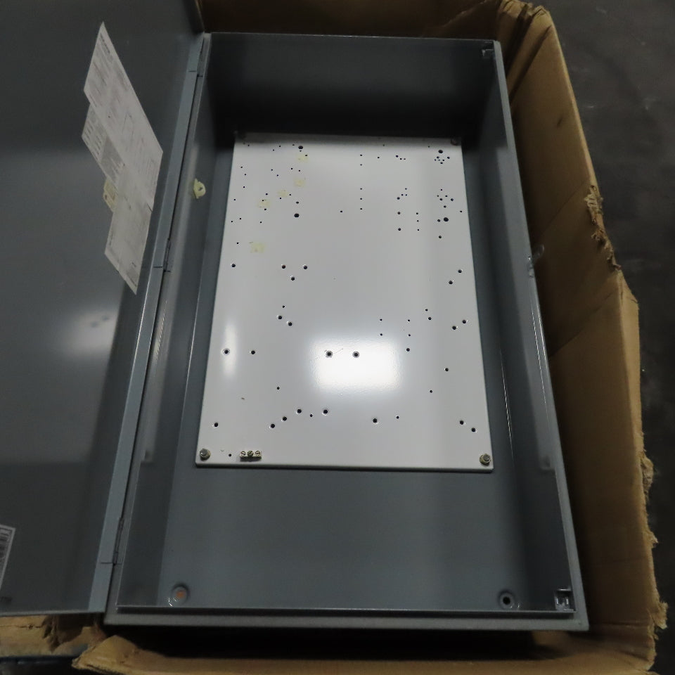 Square D 8903SVG11 40" x 22" x 10" Electrical Disconnect Service Enclosure
