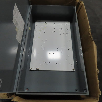 Square D 8903SVG11 40" x 22" x 10" Electrical Disconnect Service Enclosure