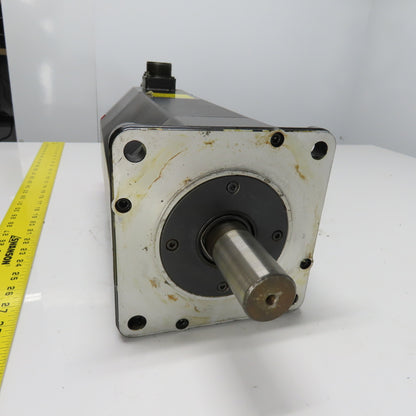 Fanuc A06B--0572-B077 aL50/2000 6.0KW AC Servo Motor 143V 3Ph 2000RPM