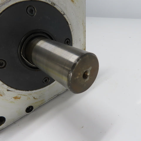 Fanuc A06B--0572-B077 aL50/2000 6.0KW AC Servo Motor 143V 3Ph 2000RPM