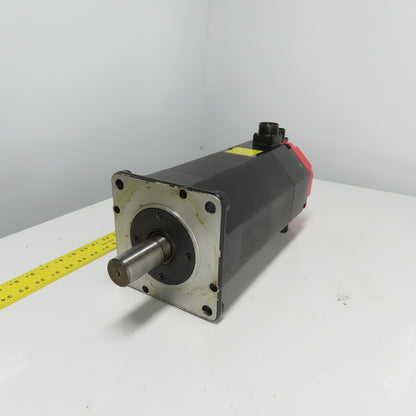 Fanuc A06B--0572-B077 aL50/2000 6.0KW AC Servo Motor 143V 3Ph 2000RPM