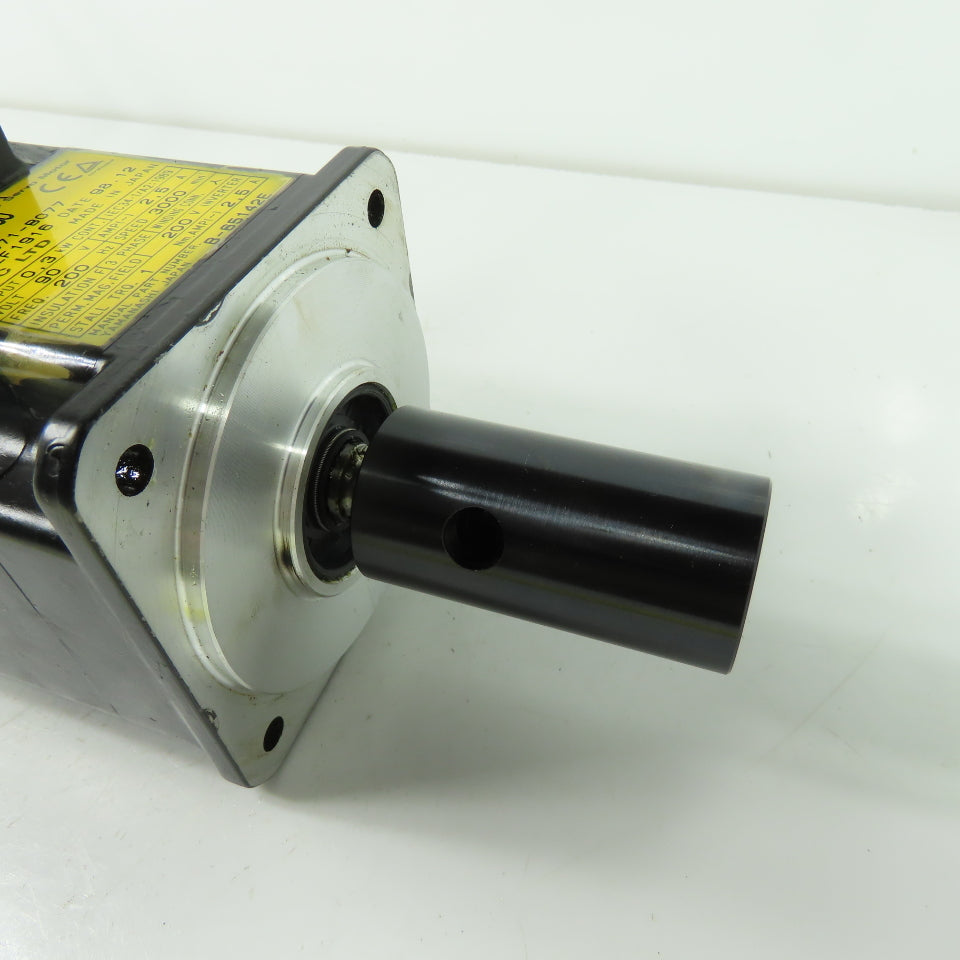 Fanuc A06B-0371-B077 a1/3000 0.3KW AC Servo Motor 90V 1Ph 3000RPM W/ Pulsecoder