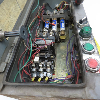 Allen Bradley 512-CJCD-25R 600V 45A 25Hp Fused Combination Starter Disconnect