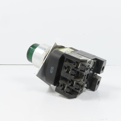 Allen Bradley 800TC-PT16 Green Momentary Contact Pilot Switch 120V 800TC-XA