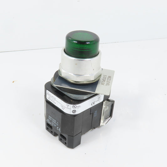 Allen Bradley 800TC-PT16 Green Momentary Contact Pilot Switch 120V 800TC-XA